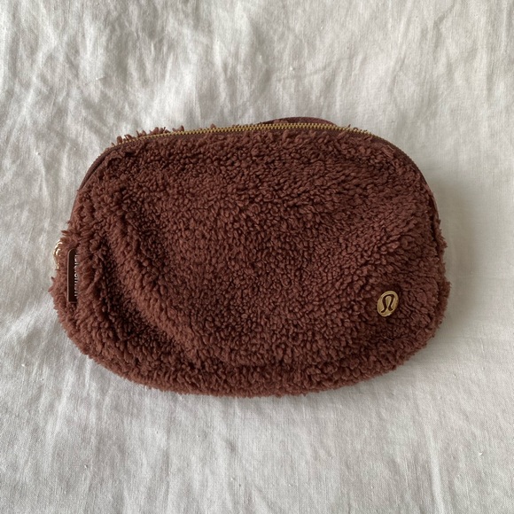 Lululemon Fleece Belt Bag - Picture 2 of 6